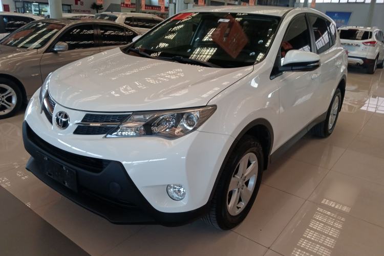 Used Toyota RAV4 2013 2.0L CVT Two-Wheel Drive Urban Edition