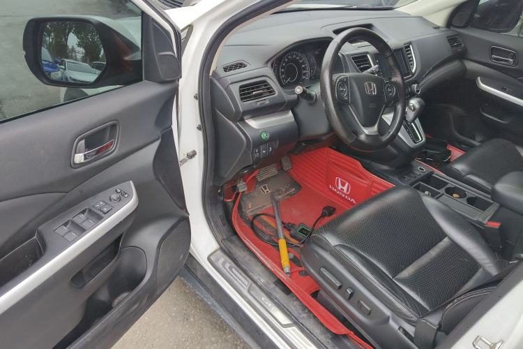 Used Honda CR-V 2015 2.4L two-wheel drive luxury version Driver Seat