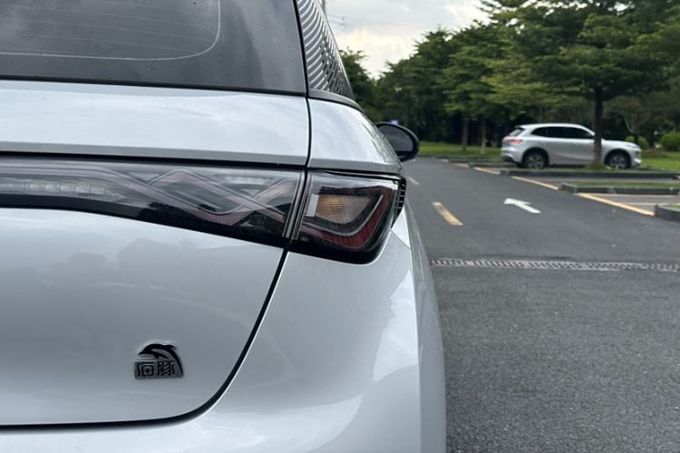 Used BYD Dolphin 2021 405 km Fashion Edition