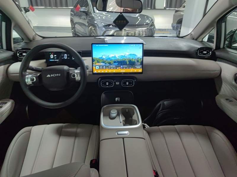Used AION UT 2025 420 Smart Edition — 9