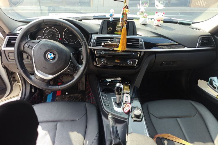 Used BMW 3 Series 2016 320Li Ambition Model