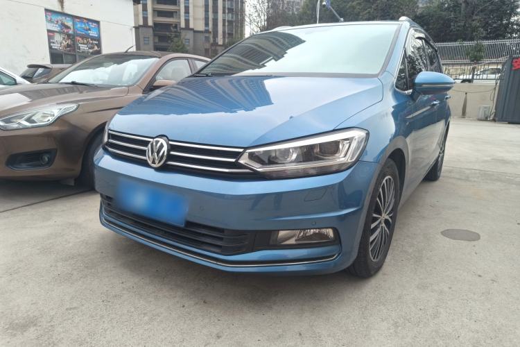 Used Volkswagen Touran 2018 Volkswagen Touran L 280TSI DSG Luxury Edition 6-seater