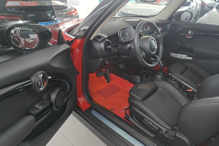 Used MINI 2021 1.5T COOPER Classic Edition