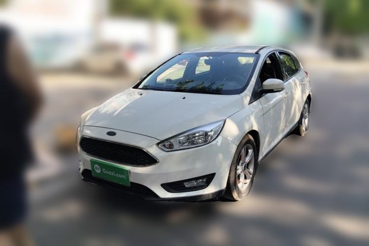 Used Ford Focus 2015 Hatchback 1.6L Automatic Comfort Model Guazi used car, China used car export, Used car for sale, Used  cars, Cheapest cars for sale