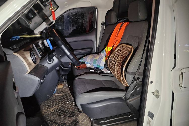 Used Ruichi EC75 2025 Smart Drive Edition Pioneer Type I 41.85 kWh
