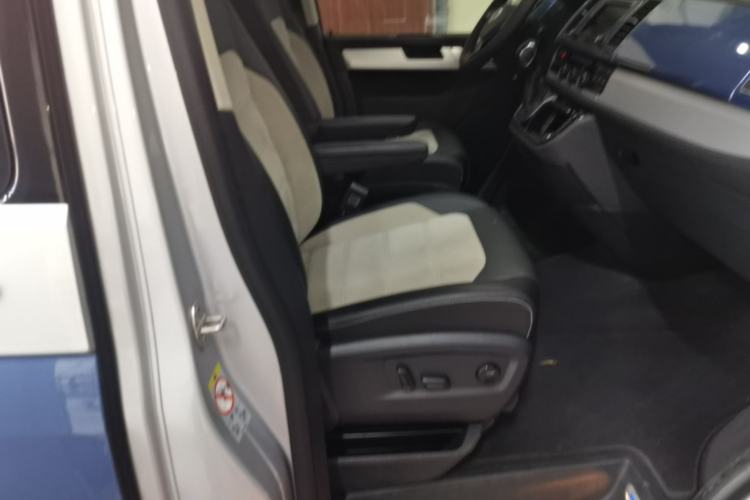 Used Volkswagen Multivan 2018 2.0 TSI Four-Wheel Drive Comfort Edition 7-Seater