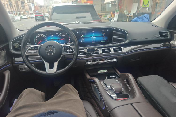 Used Mercedes-Benz GLE 2020 Restyled GLE 350 4MATIC Fashion Edition Special Version Center Console