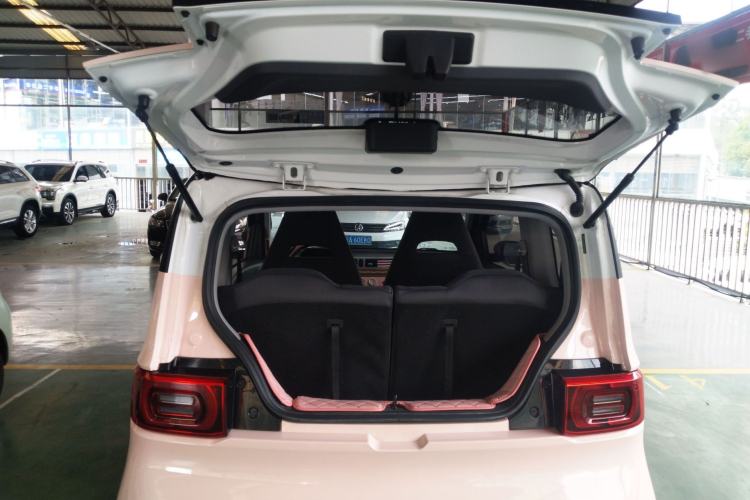 Used Wuling Hongguang MINIEV 2021 Macaron Premium Model – Lithium Iron Phosphate
