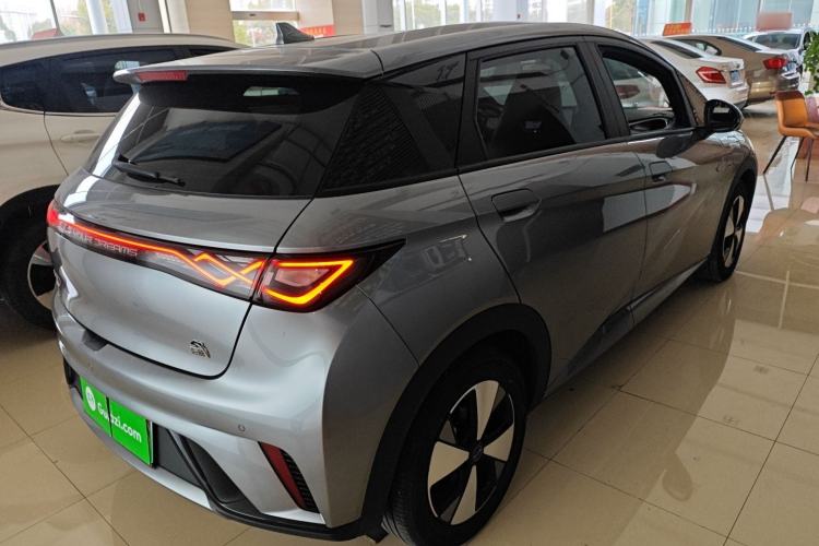 Used BYD Dolphin 2023 420 km Free Version
