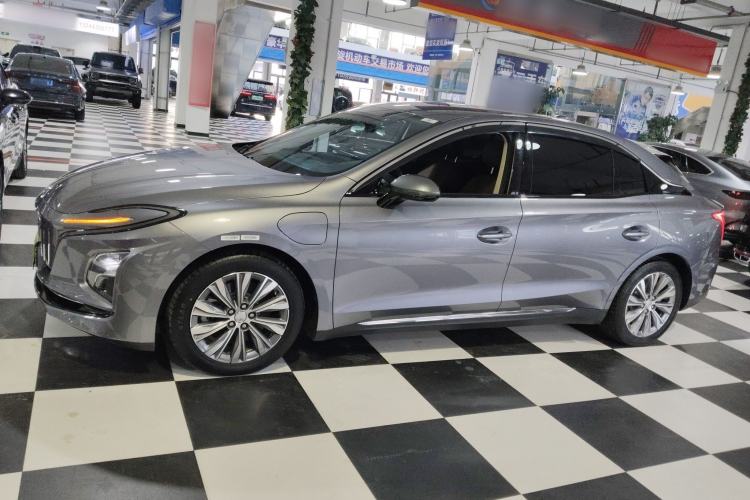 Used Hongqi E-QM5 2024 610 km PLUS
