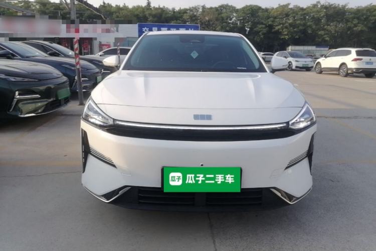 Used Geely Galaxy L6 2025 EM-i 140km Starship Edition
