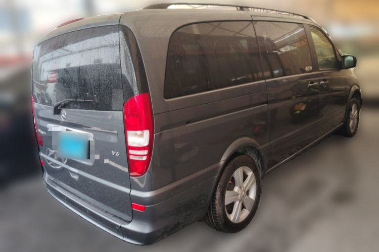 Used Mercedes-Benz Viano 2012 2.5L Hospitality Edition Rear Right 45 Deg