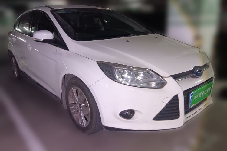 Used Ford Focus 2012 Hatchback 1.6L Automatic Comfort Model Front Right 45 Deg