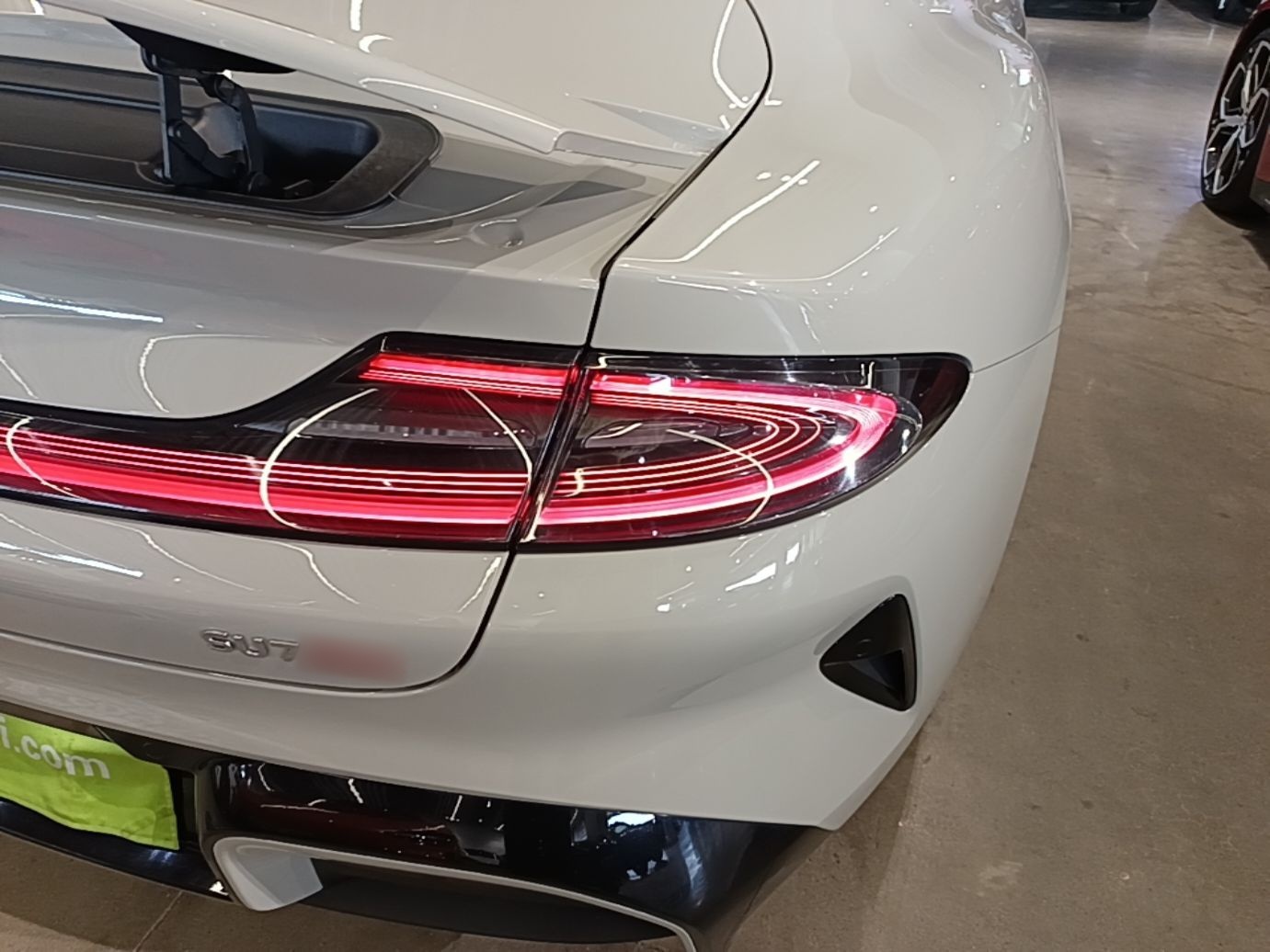 Xiaomi Auto SU7 2024 Four-Wheel Drive Ultra-Long Range Advanced Intelligent Driving Max Edition — снимка 9