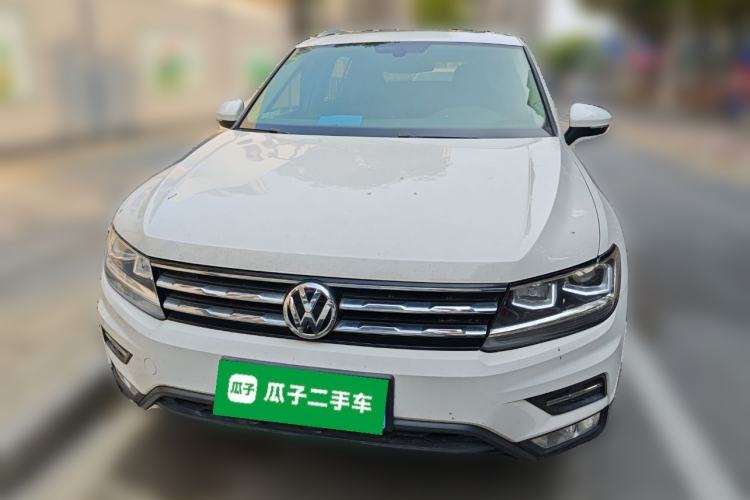 Used Volkswagen Tiguan L 2017 330TSI Automatic Two-Wheel Drive Luxury Edition Front