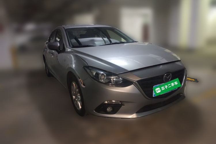 Used Mazda 3 Axela 2016 Sedan 1.5L Automatic Comfort Model
