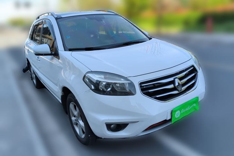 Used Renault Koleos 2012 2.5L 4x4 Comfort Edition with Navigation
