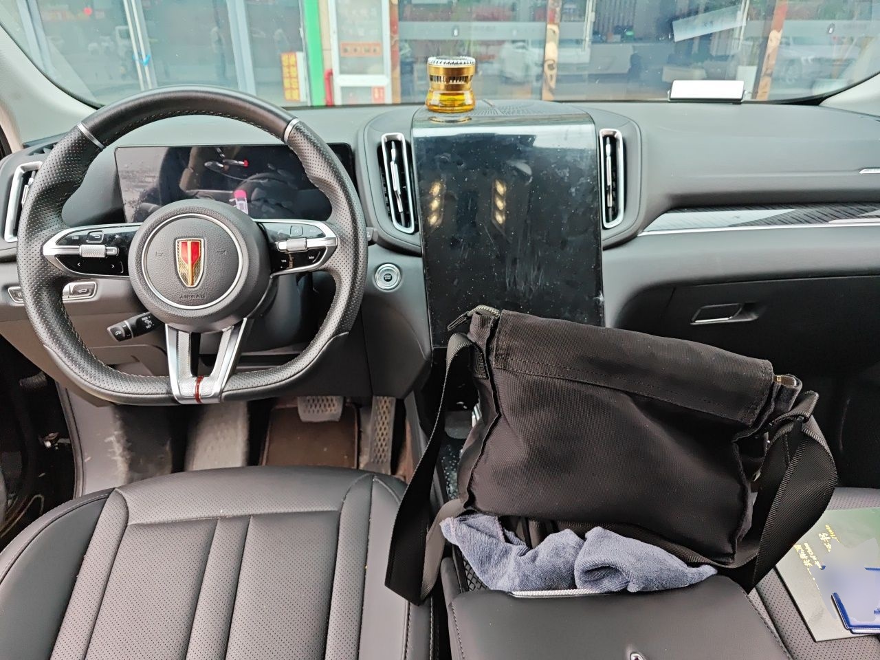 Hongqi HS3 2024 1.5T Shanwei Edition — снимка 9