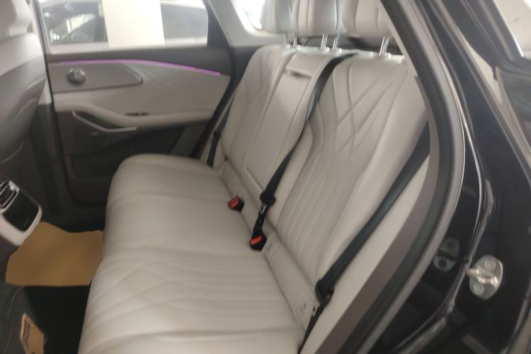 Used EXEED Stellar C-DM 2024 1.5T Long-Range Pro Interior 4