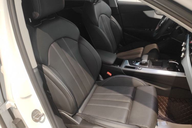 Used Audi A4L 2024 40 TFSI Fashion Dynamic Model