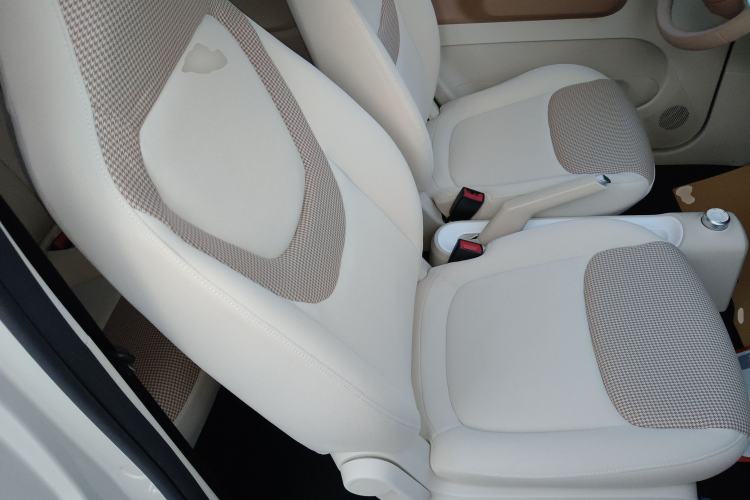 Used Wuling Hongguang MINIEV 2024 3rd Generation 215km Youth Edition Right Front Seat