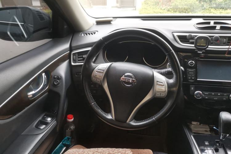 Used Nissan X-Trail 2014 2.5L CVT Ultimate Edition 4WD