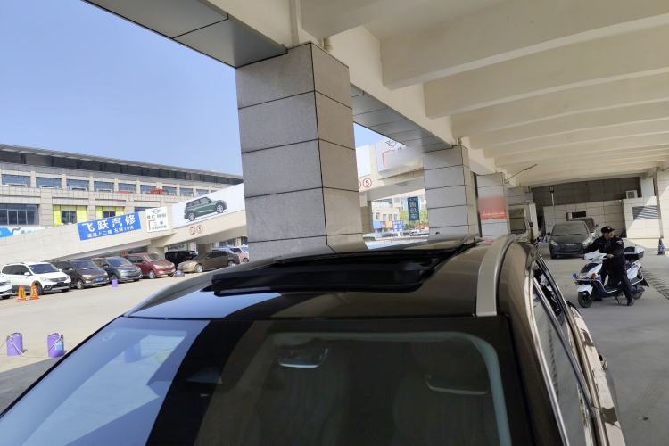 Used EXEED Lanyue 2023 400T Four-Wheel Drive Starry Edition 7-Seater
