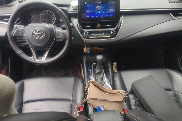 Used Toyota Levin 2019 185T CVT Sport Edition China VI Standard Center Console