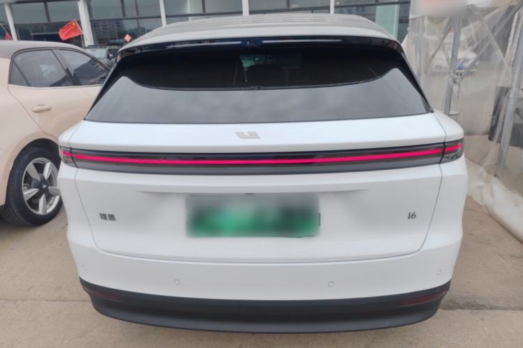 Used Li Auto i6 2025 Model Two-Wheel-Drive Standard Type