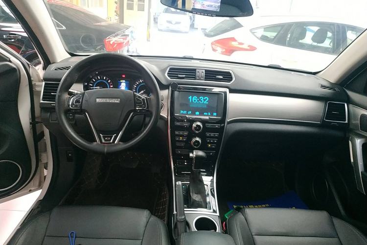 Used Haval H2 2017 Red-Label 1.5T Automatic Two-Wheel Drive Elite Model