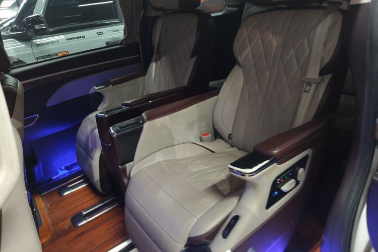 Used GAC Trumpchi M8 2021 Lingxiu Series 390T Luxury Edition Left Rear Seat