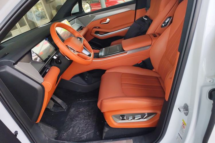 Used BYD Tang L 2025 DM 200KM Four-Wheel Drive LiDAR Flagship Model
