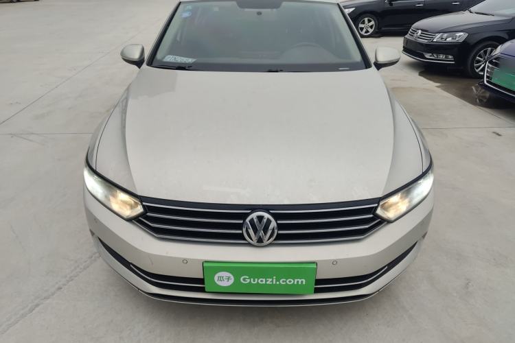 Used Volkswagen Magotan 2018 330TSI DSG Advanced Model