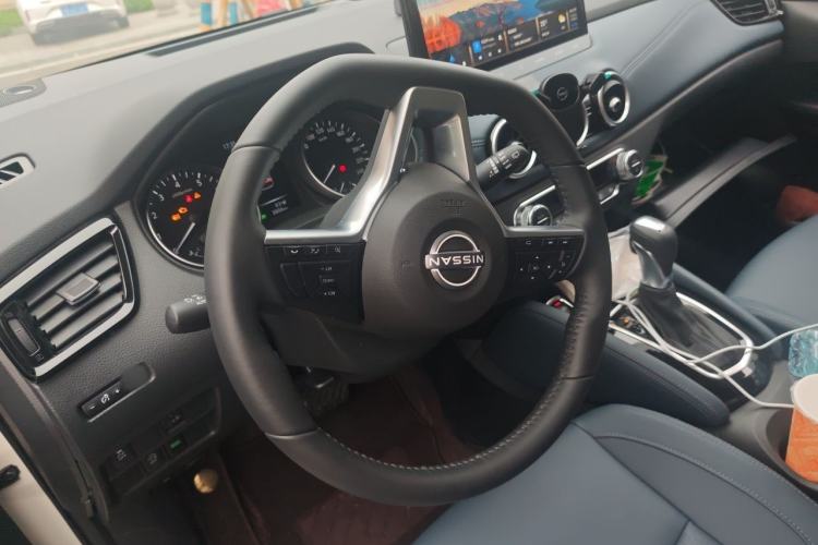 Used Nissan Qashqai 2025 Honor 2.0L CVT XV+ Leading Edition
