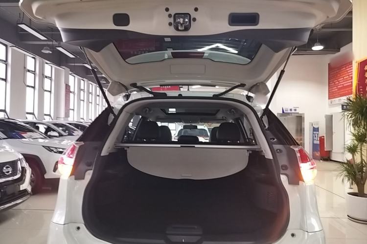 Used Nissan X-Trail 2014 2.0L CVT Comfort Edition 2WD
