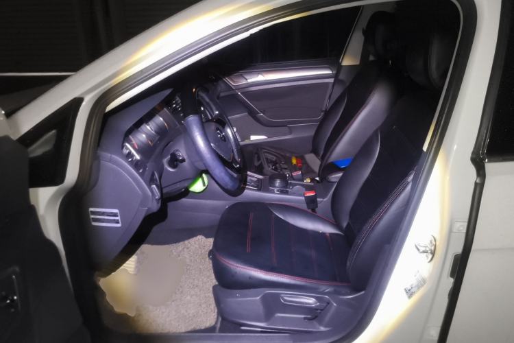 Used Volkswagen Golf 2014 1.6L Automatic Comfort Model Left Front Seat