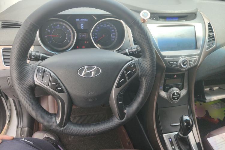 Used Hyundai Elantra (5th Generation / Langdong) 2015 1.6L Automatic Luxury Model
