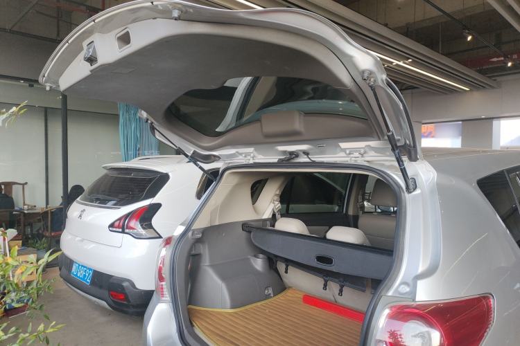 Used Toyota Verso 2014 Starlight 180E CVT Elite Edition