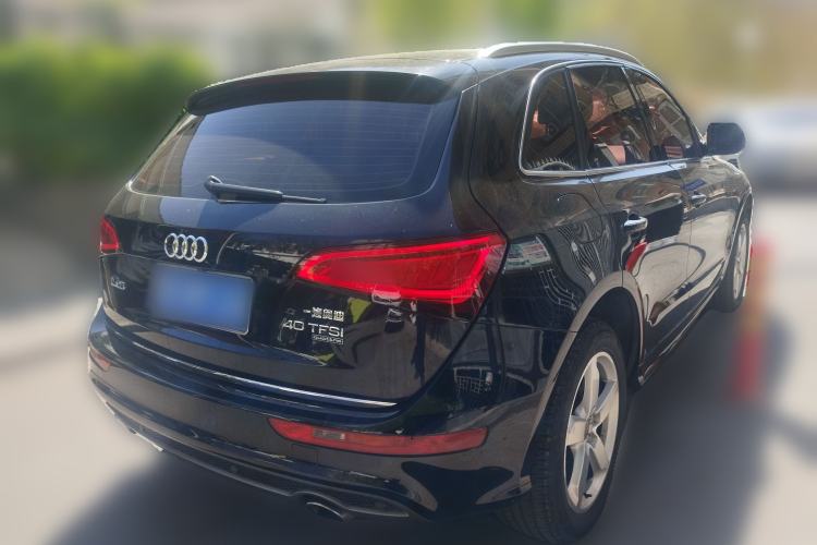 Used Audi Q5 2017 Plus 40 TFSI Ambition Model Rear Right 45 Deg