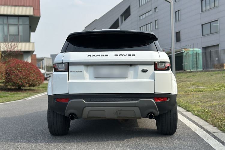 Used Land Rover Range Evoque 2016 2.0T SE Smart Glow Edition
