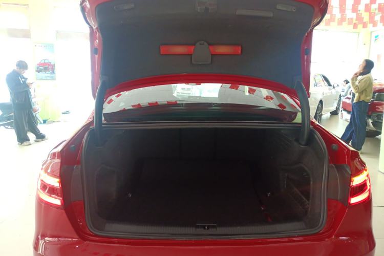 Used Audi A4L 2018 30th Anniversary Edition 40 TFSI Trendy Model Trunk