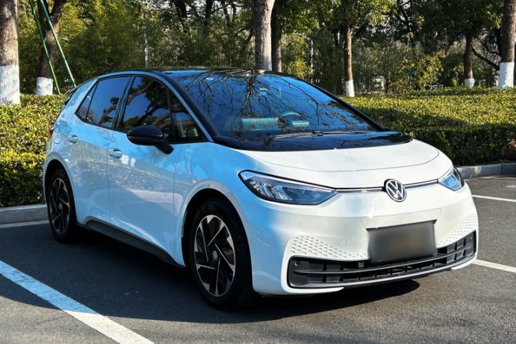 Used Volkswagen ID.3 2025 Smart Version Pure & Intelligent Enjoyment Edition
