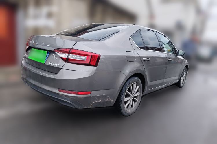Used Skoda Octavia 2022 1.5L Automatic Comfort Edition
