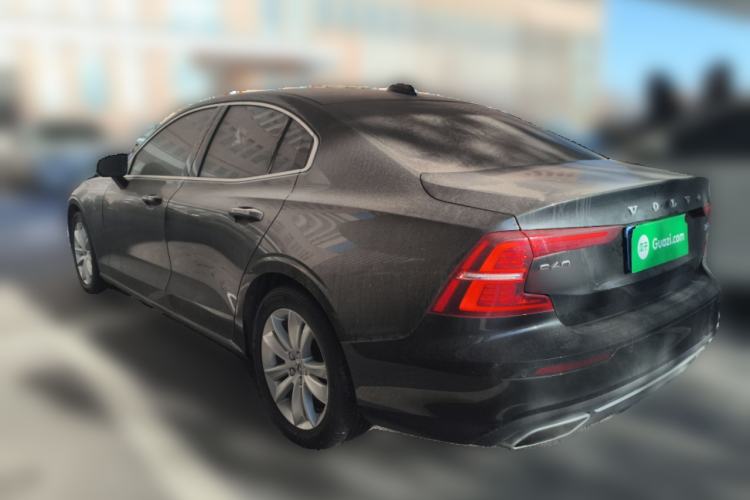Used Volvo S60 2021 T3 SmartDrive Luxury Edition
