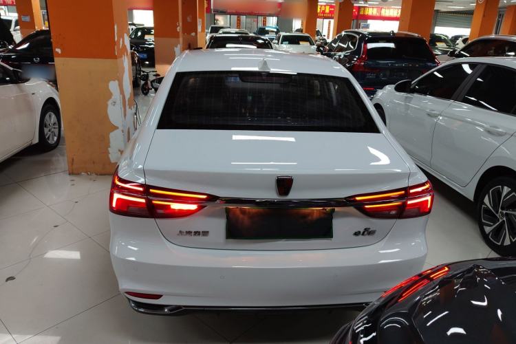 Used Roewe i6 New Energy 2019 PLUS 50T 4G Connected Glory Luxury Edition Rear