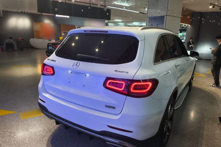 Used Mercedes-Benz GLC 2020 GLC 300 L 4MATIC Luxury Model