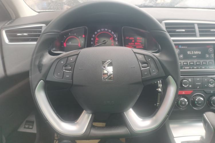 Used DS 5LS 2016 1.6T Style Edition THP160 Steering Wheel