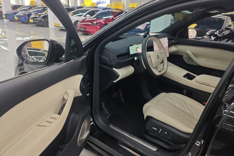 Used Nio ES6 2025 75 kWh
