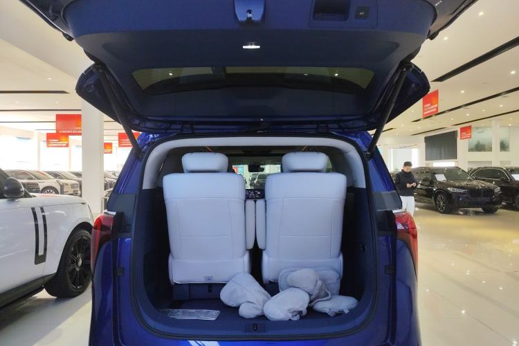 Used Buick Century 2023 2.0T Six-Seater Yinshi Edition
