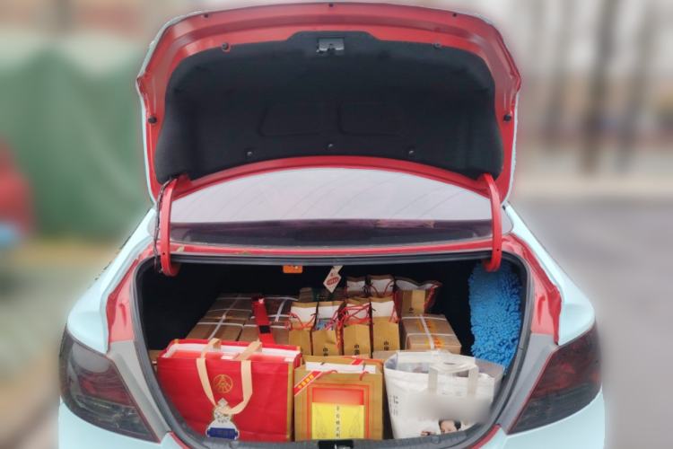 Used Hyundai Verna (older generation) 2010 Sedan 1.4L Automatic Fashionable GT Model Trunk